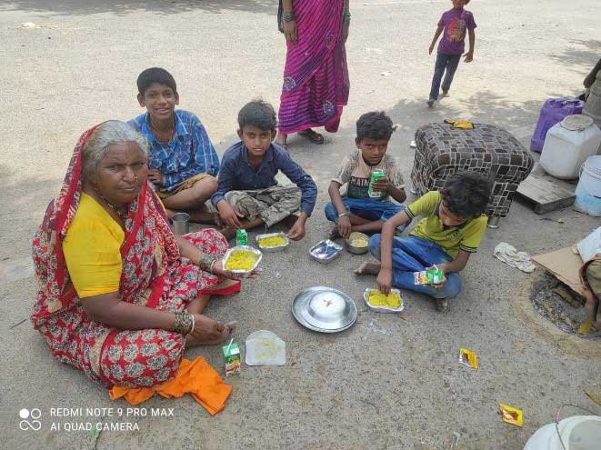 Food Distribution in Slums By HeEdEn Foundation Team